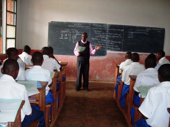 Cours au Lycée Kamangala