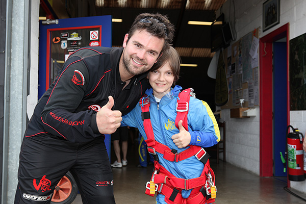 Deux sauts en tandem vendus via notre site = un saut offert à un enfant malade. Offrez au moins un saut et Good-4you vous offre un site dédié pour communiquer sur l'évènement (photo édition précédente).